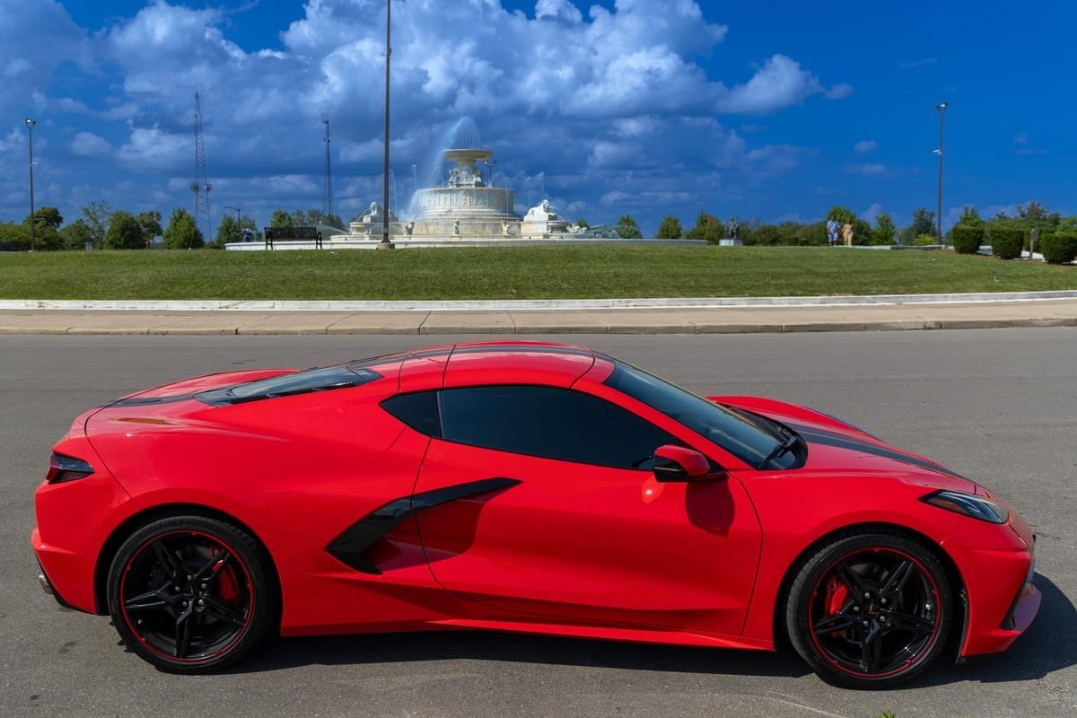 2023 Chevrolet Corvette Stingray Coupe 1LT - Image 4