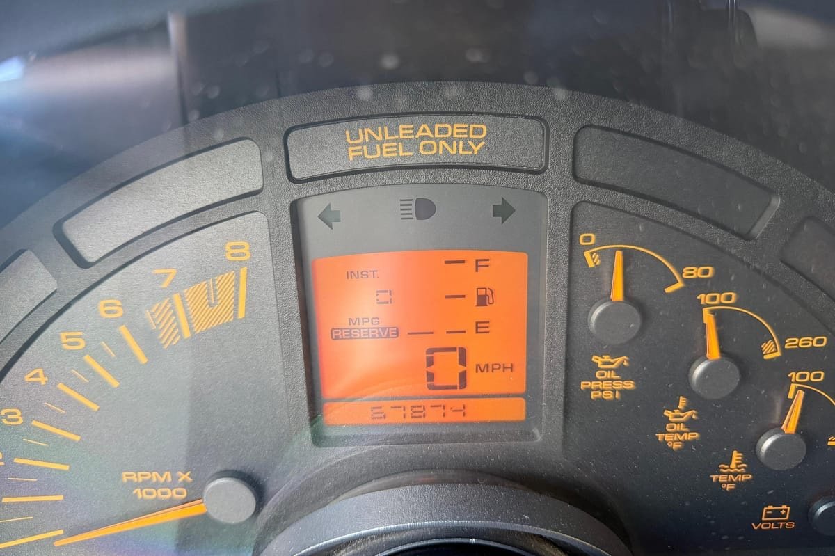 1990 Chevrolet Corvette ZR-1 - Image 22