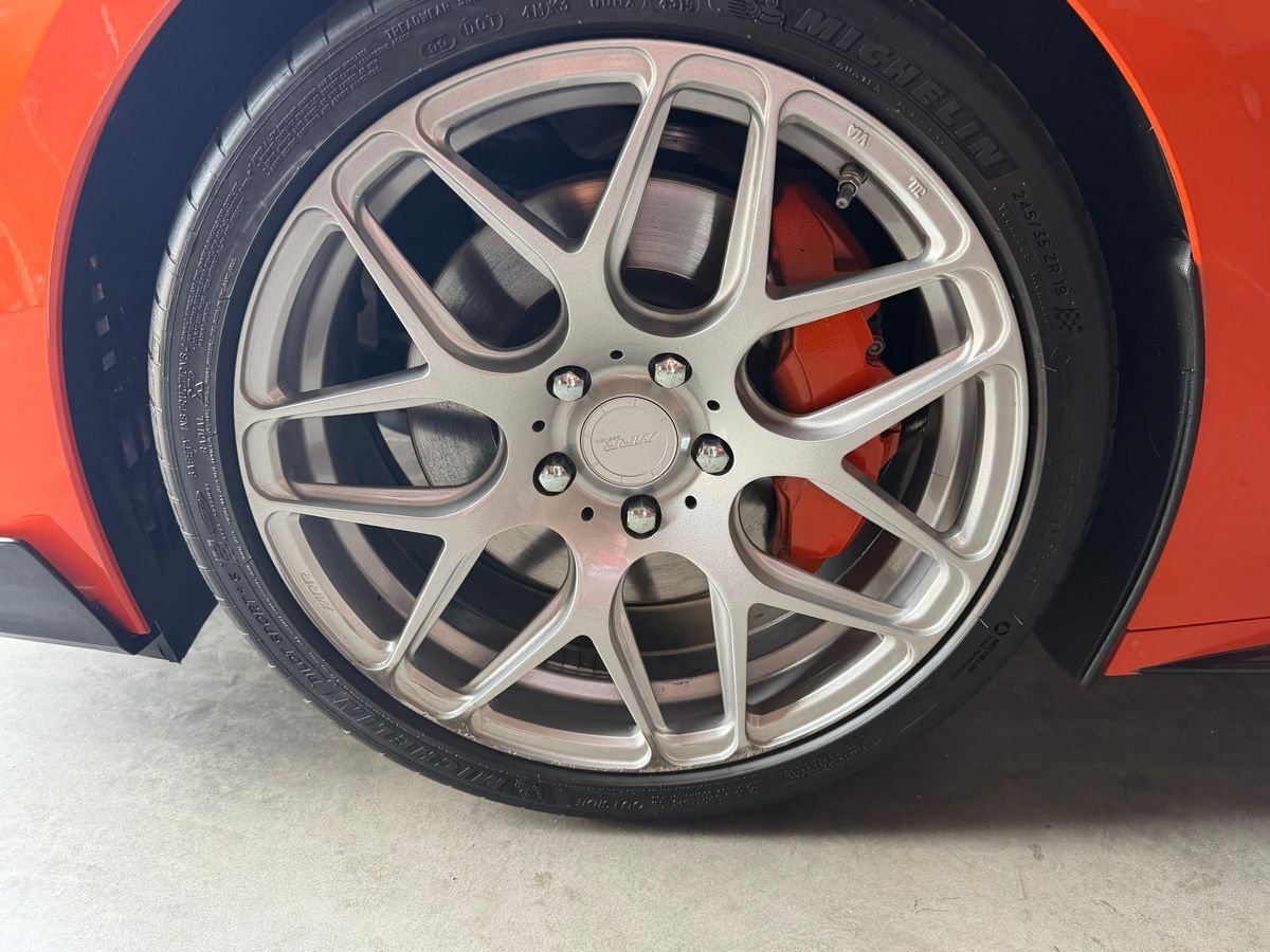 2020 Chevrolet Corvette Stingray Coupe 2LT - Image 9