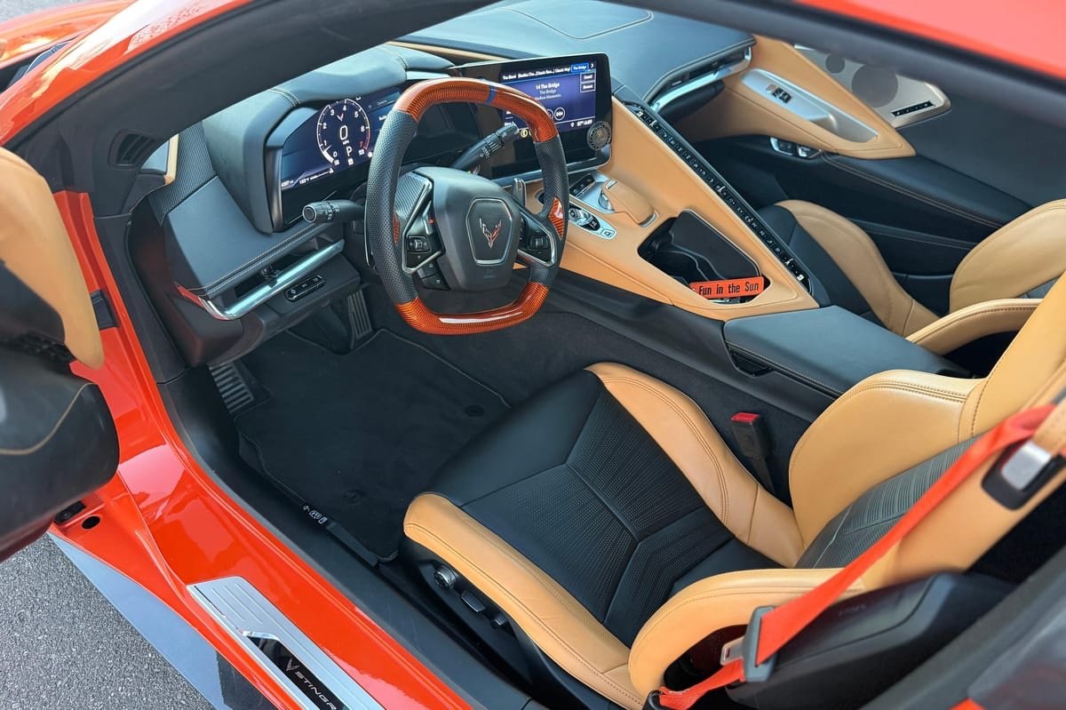 2020 Chevrolet Corvette Stingray Coupe 2LT - Image 10