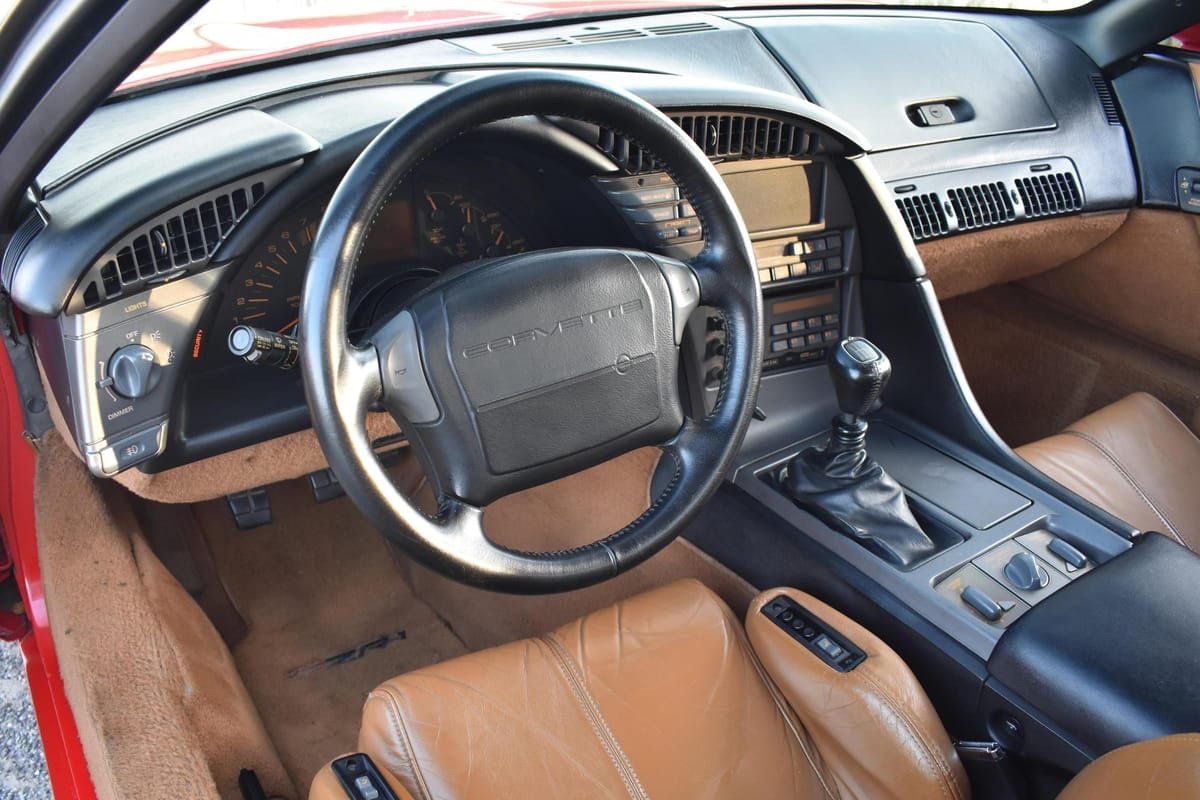 1990 Chevrolet Corvette ZR-1 - Image 13