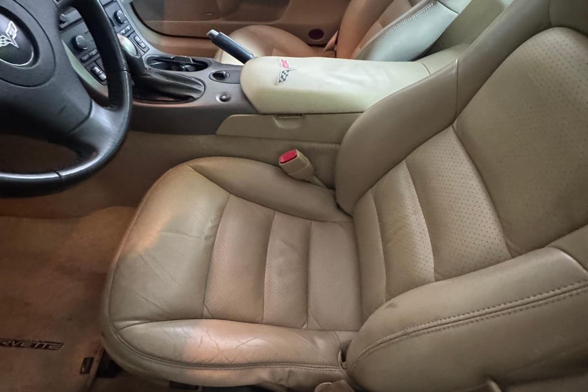 2007 Chevrolet Corvette Coupe - Image 26