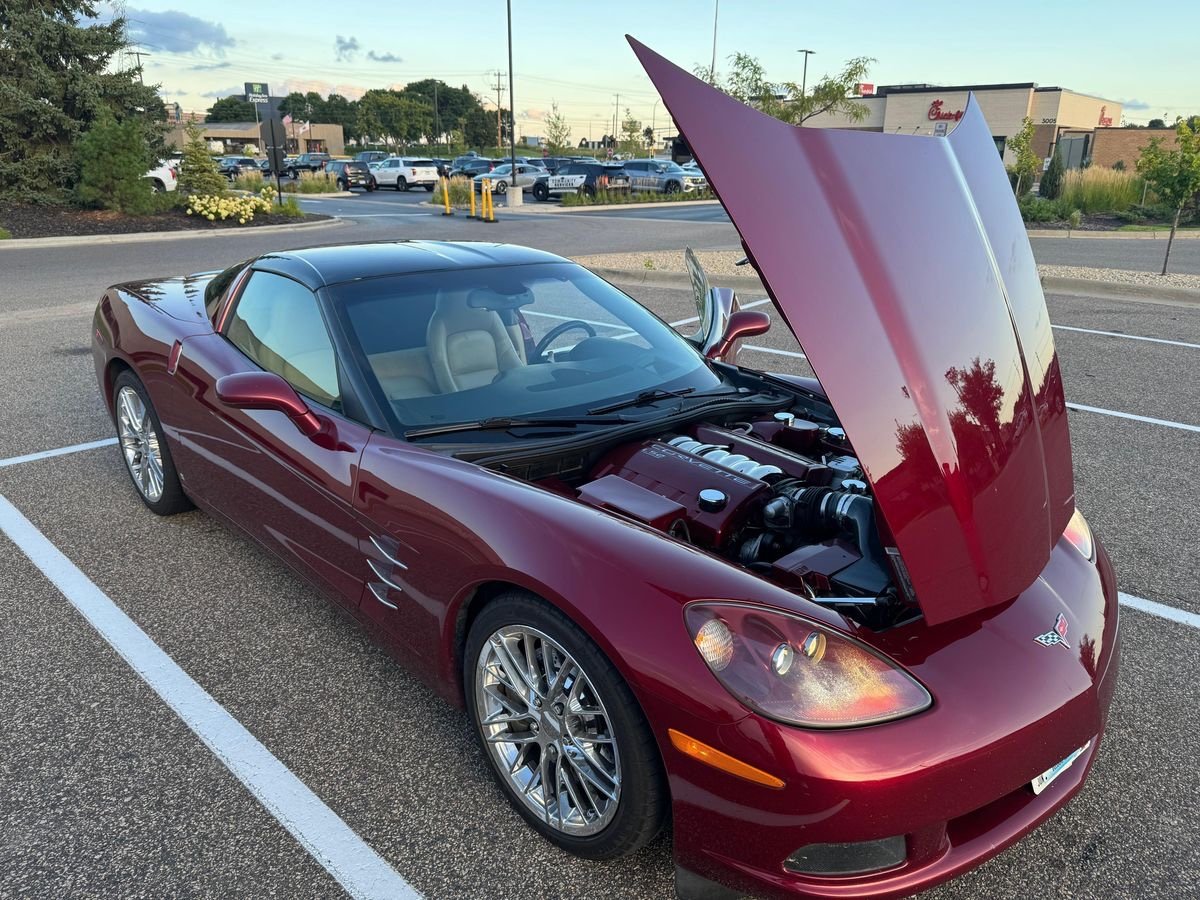 2007 Chevrolet Corvette Coupe - Image 5