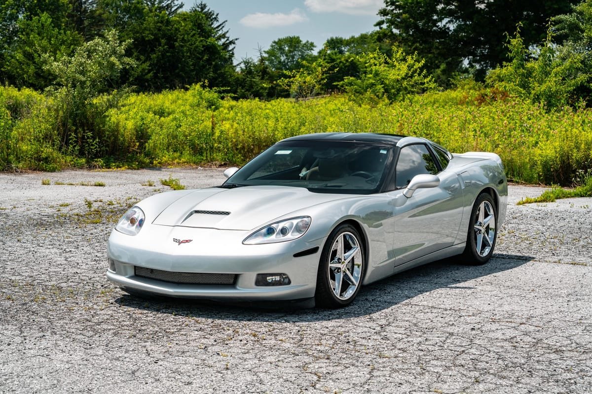 2013 Chevrolet Corvette Coupe - Image 10
