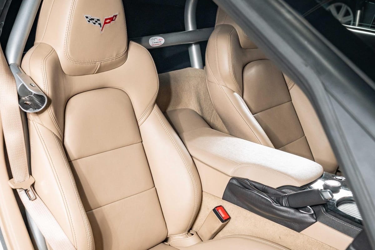 2013 Chevrolet Corvette Coupe - Image 15