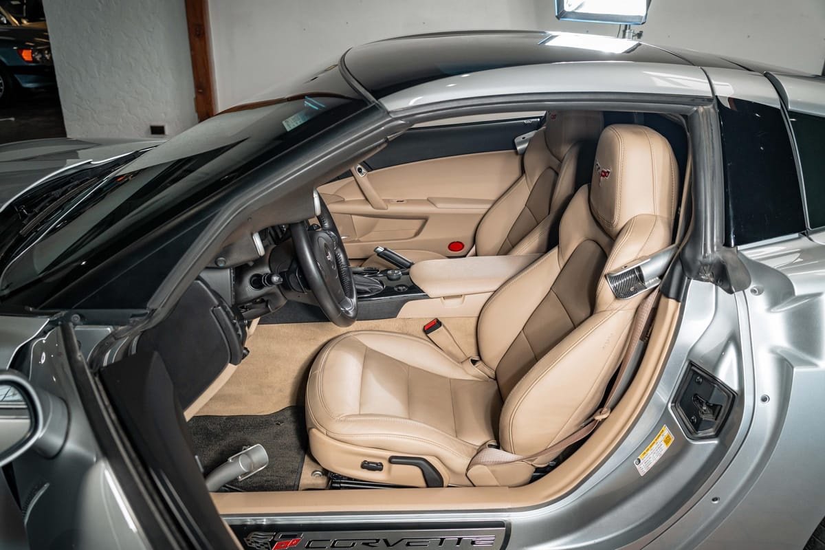 2013 Chevrolet Corvette Coupe - Image 17